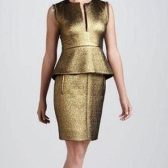 Diane Von Furstenberg Dresses & Skirts - Diane von Furstenberg Delian Jacquard Gold Dress